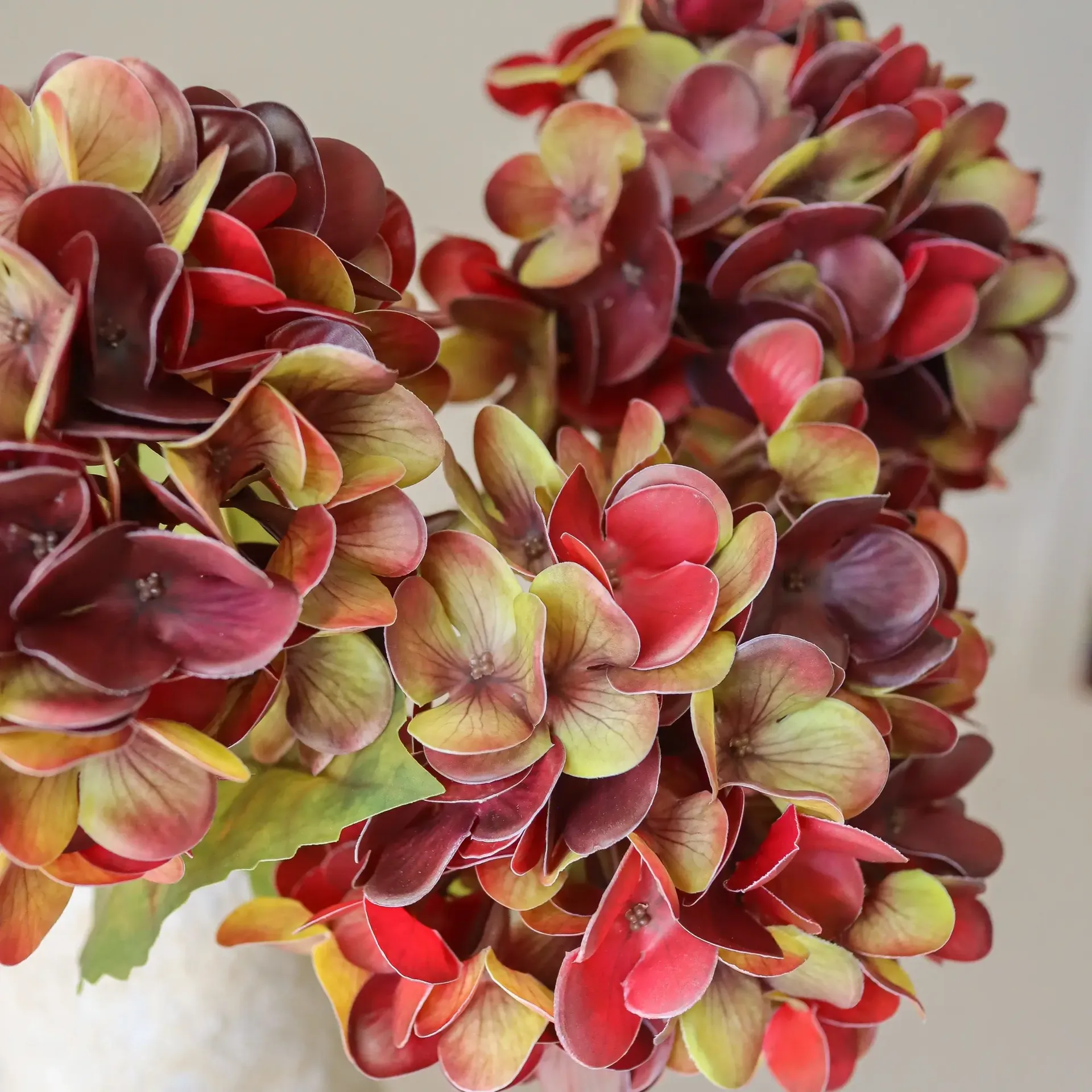 Ramo artificial de hortensias, Deep burgundy, 60 cm, 6 uds Botané