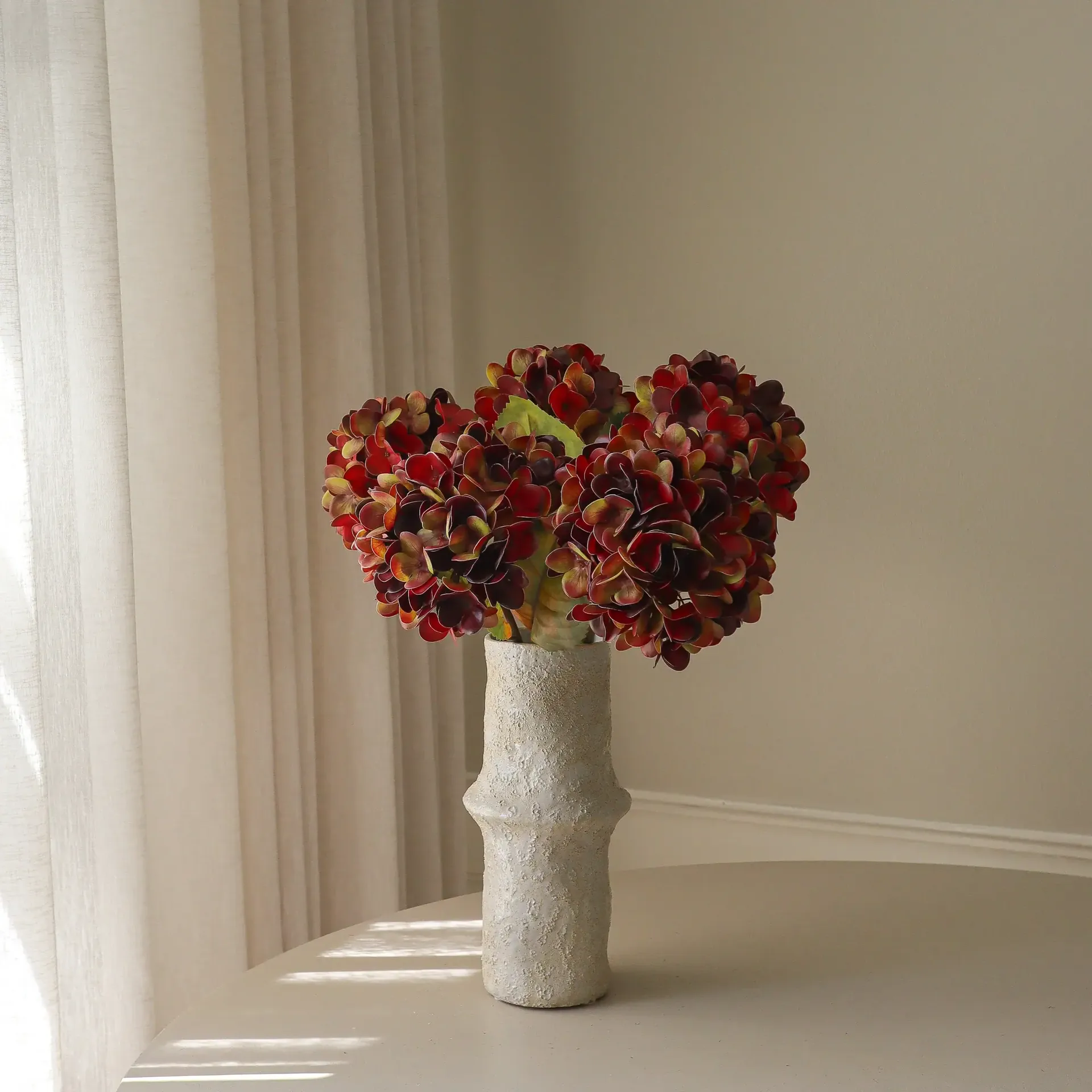 Ramo artificial de hortensias, Deep burgundy, 60 cm, 6 uds Botané