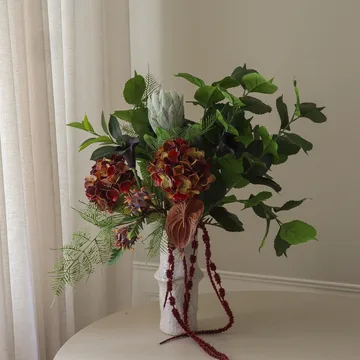 Ramo artificial Noir Botanica - Hortensia-cala-anturio 112 cm, 15 uds - Botané