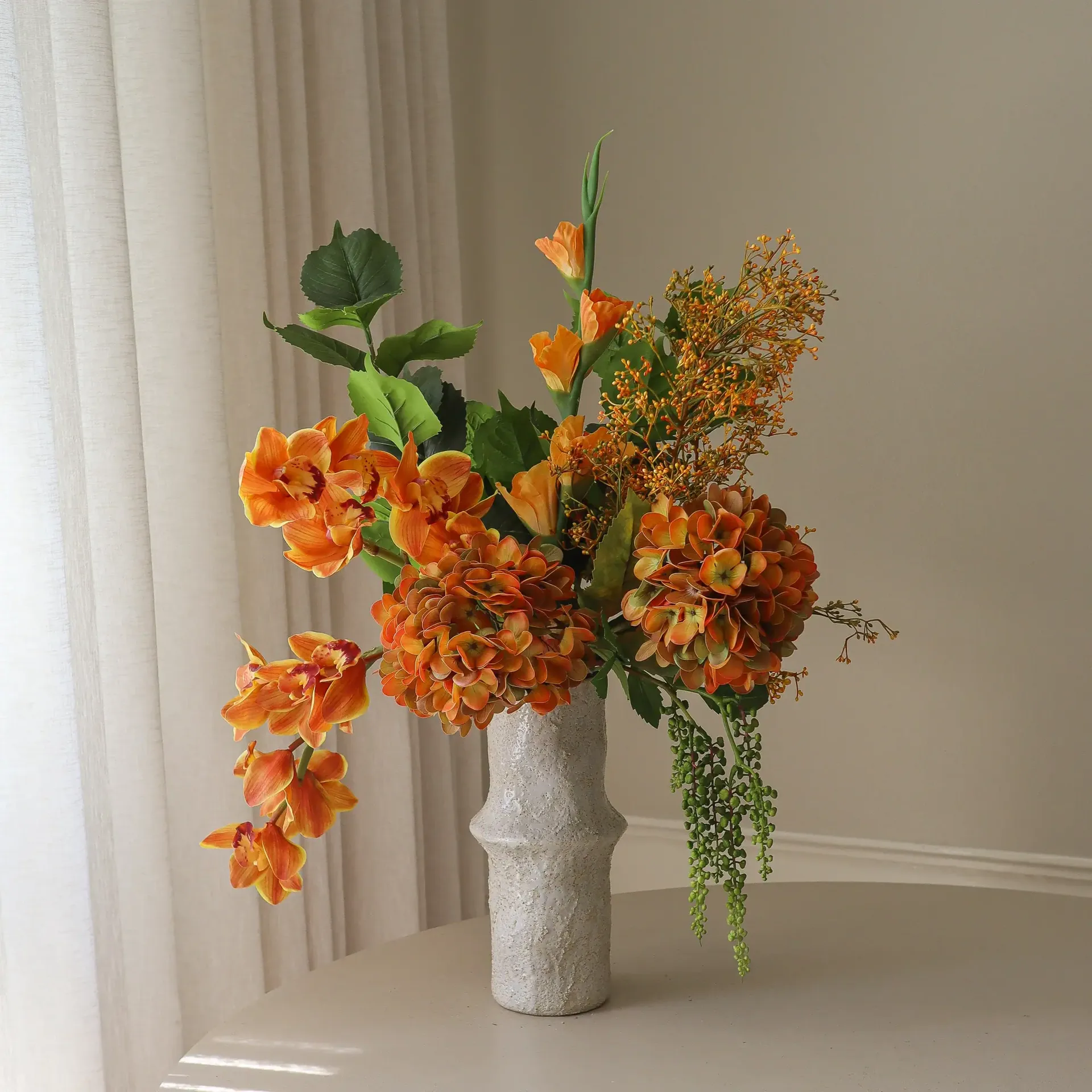 Ramo artificial The Orangery, Orquídea cymbidium-gladiolo-hortensia, 85 cm, 10 uds Botané