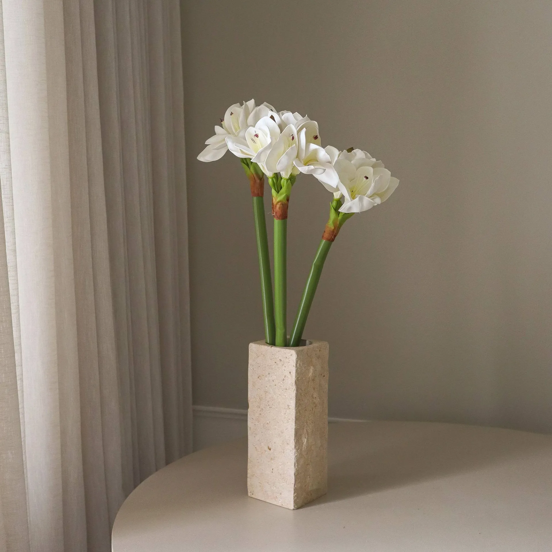 Ramo sintético Amaryllis, Blanco, 73 cm Botané