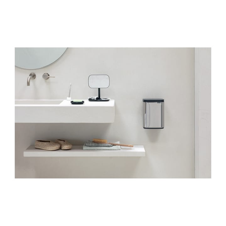 Cubo de basura Bo 4 L, Acero cepillado brillante Brabantia