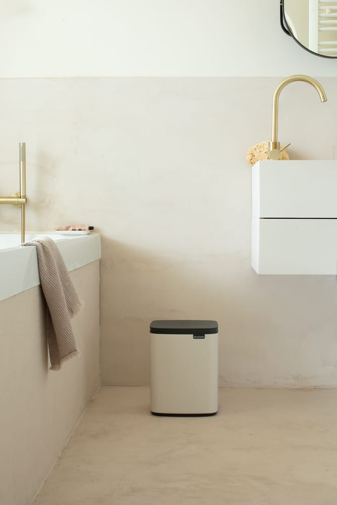 Cubo de basura Bo 7 L, Soft Beige Brabantia