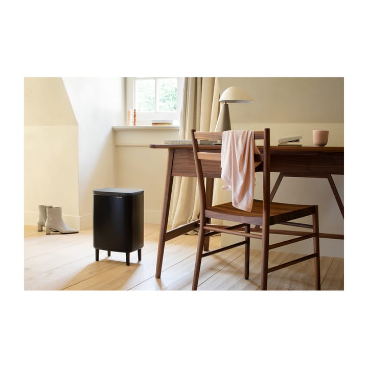 Cubo de basura Bo alto 12 L, Negro mate Brabantia