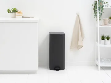 Cubo de basura con pedal Bo 30 L - Mineral Infinite Grey - Brabantia