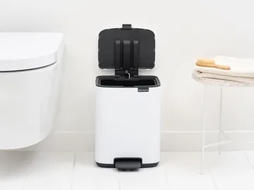 Cubo de basura con pedal Bo 7 L - Blanco - Brabantia
