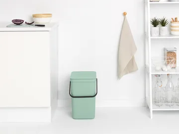 Cubo de basura Sort & Go 25 L - Verde jade - Brabantia