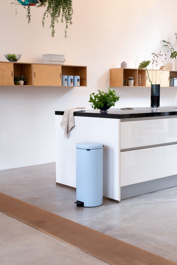 Cubo de pedal new Icon 30L, Dreamy blue Brabantia