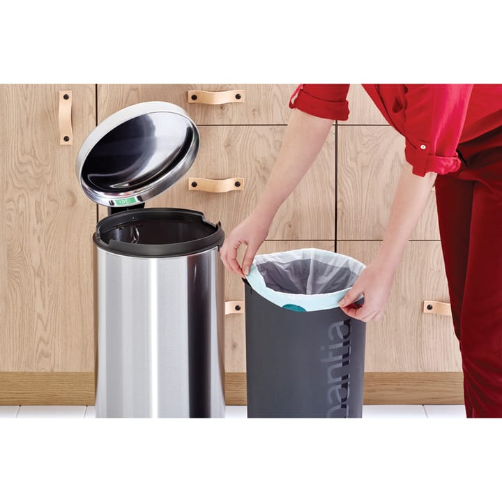 Cubo de pedal new Icon 30L, Matt steel fingerprint proof Brabantia