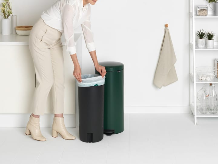 Cubo de pedal new Icon 30L, Pine green Brabantia