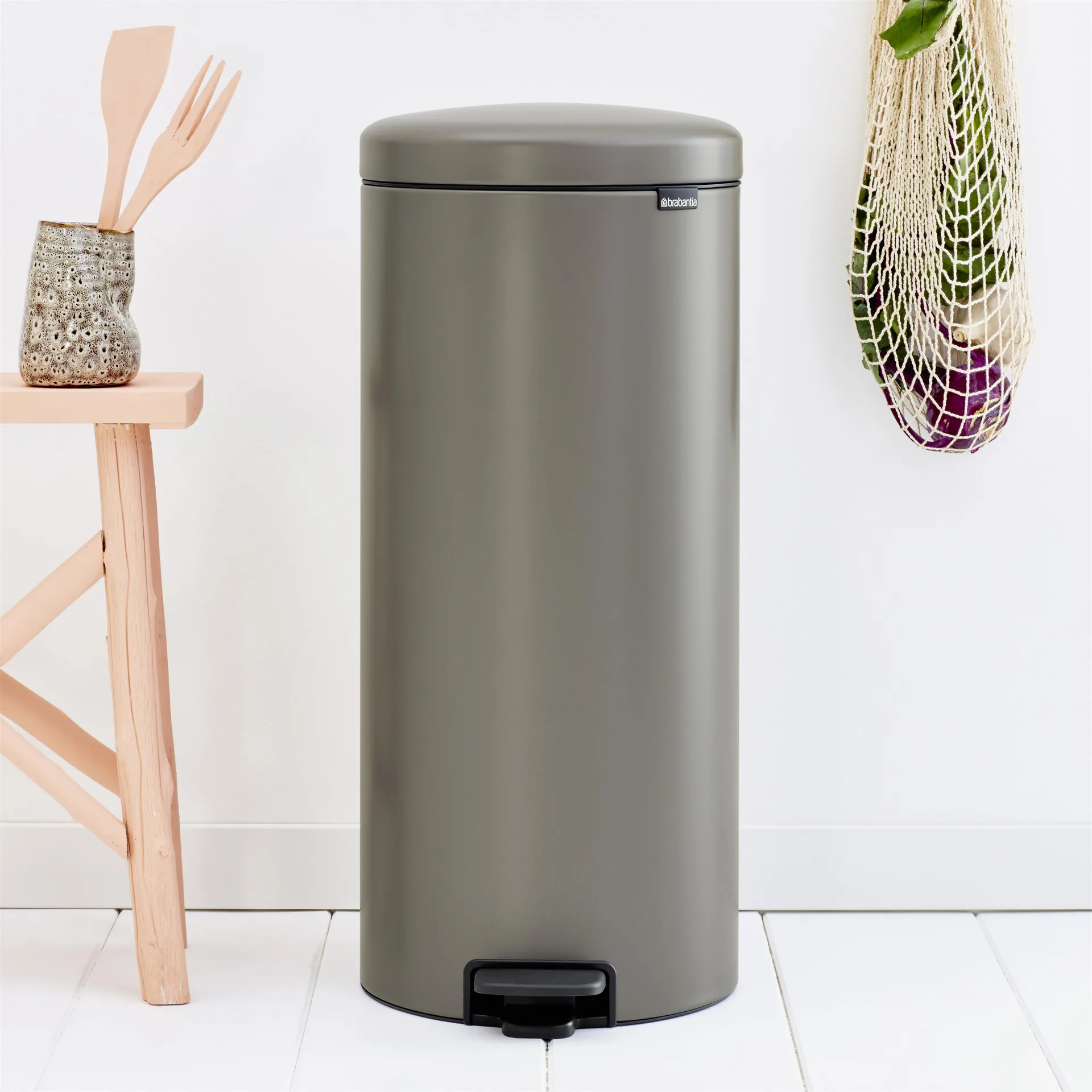 Cubo de pedal new Icon 30L, platino Brabantia