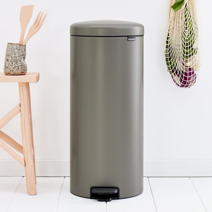 Cubo de pedal new Icon 30L, platino Brabantia