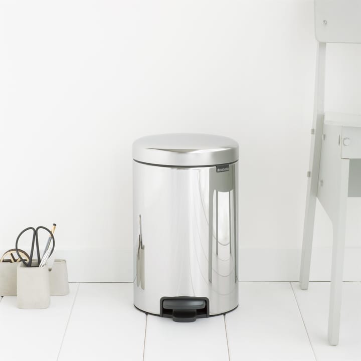 Cubo de pedal newIcon 12L, Brilliant steel Brabantia