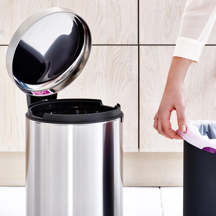 Cubo de pedal newIcon 12L, matt steel fingerprint proof Brabantia