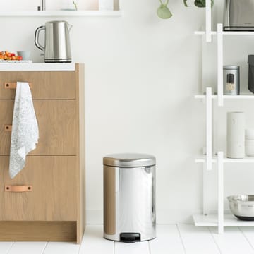 Cubo de pedal newIcon 20L - Brilliant steel - Brabantia