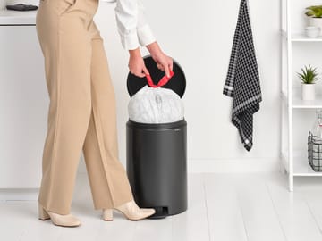 Cubo de pedal newIcon 20L - Confident Grey - Brabantia