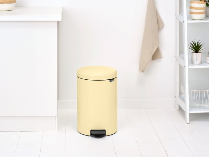 Cubo de pedal newIcon 20L - Mellow Yellow - Brabantia