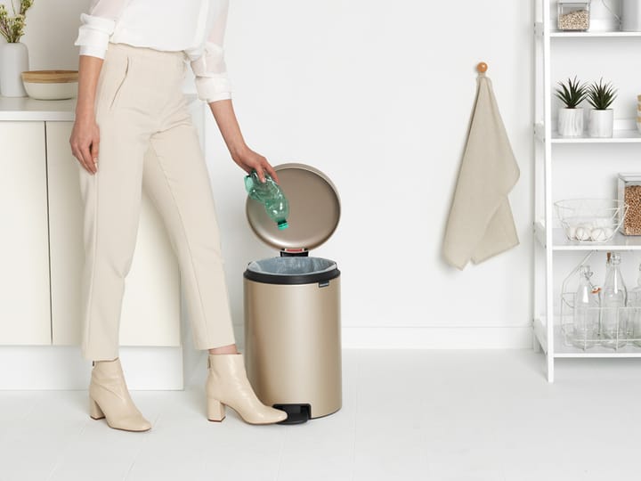 Cubo de pedal newIcon 20L, Metallic Gold Brabantia