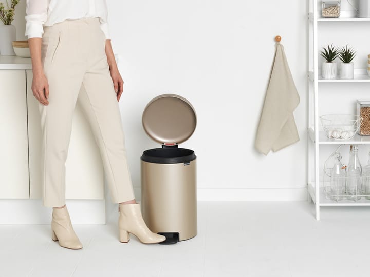 Cubo de pedal newIcon 20L, Metallic Gold Brabantia