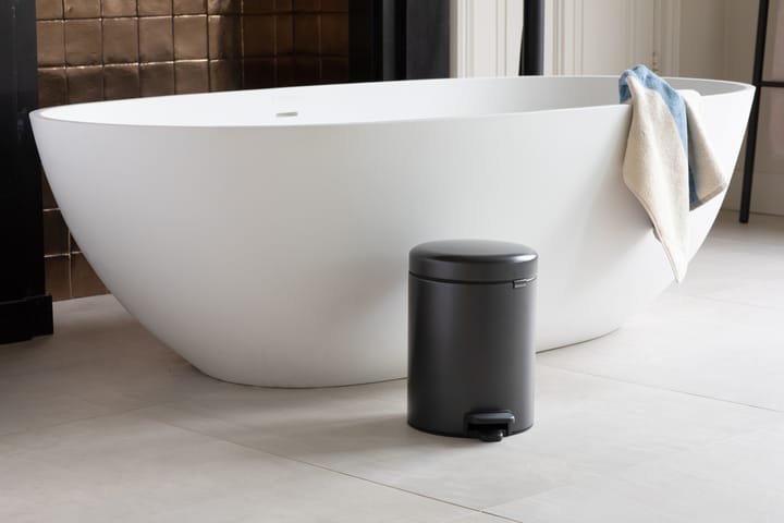 Cubo pedal newIcon 5L, Confident Grey Brabantia