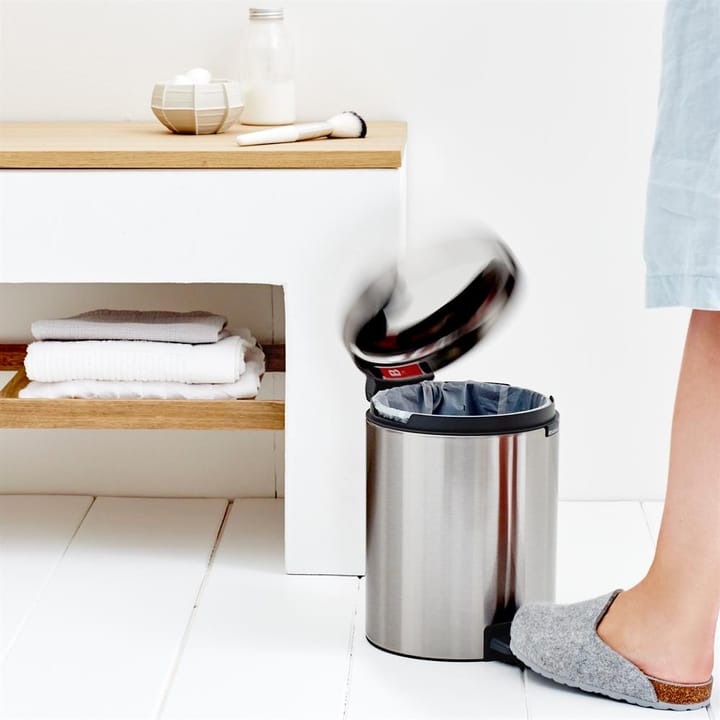 Cubo pedal newIcon 5L, Matt steel Brabantia