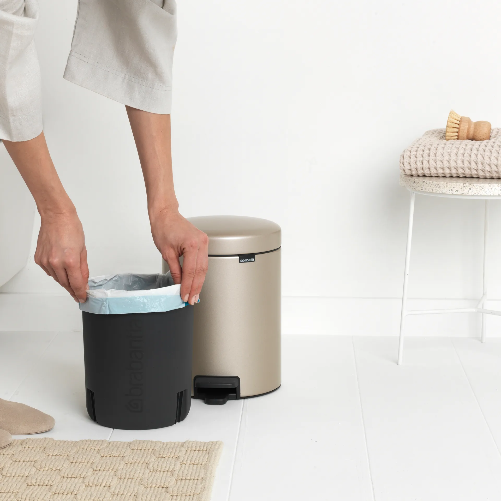 Cubo pedal newIcon 5L, Metallic Gold Brabantia