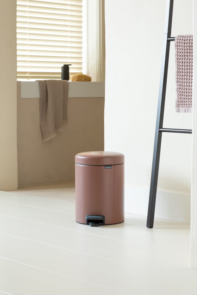 Cubo pedal newIcon 5L, Satin Taupe Brabantia