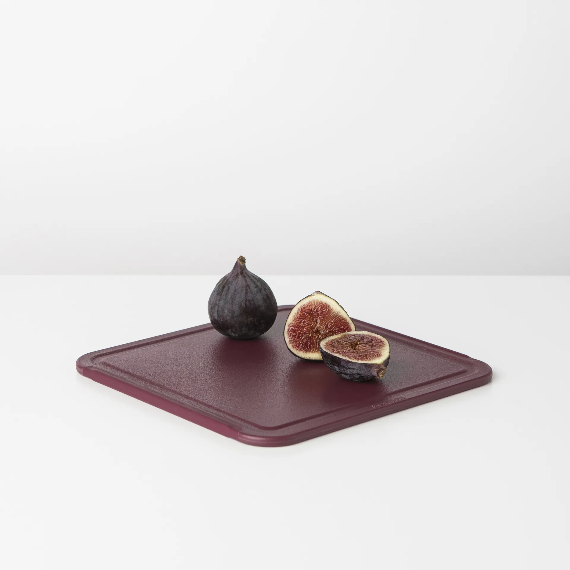 Tabla de cortar TASTY+ mediana 25x25 cm, Aubergine red Brabantia