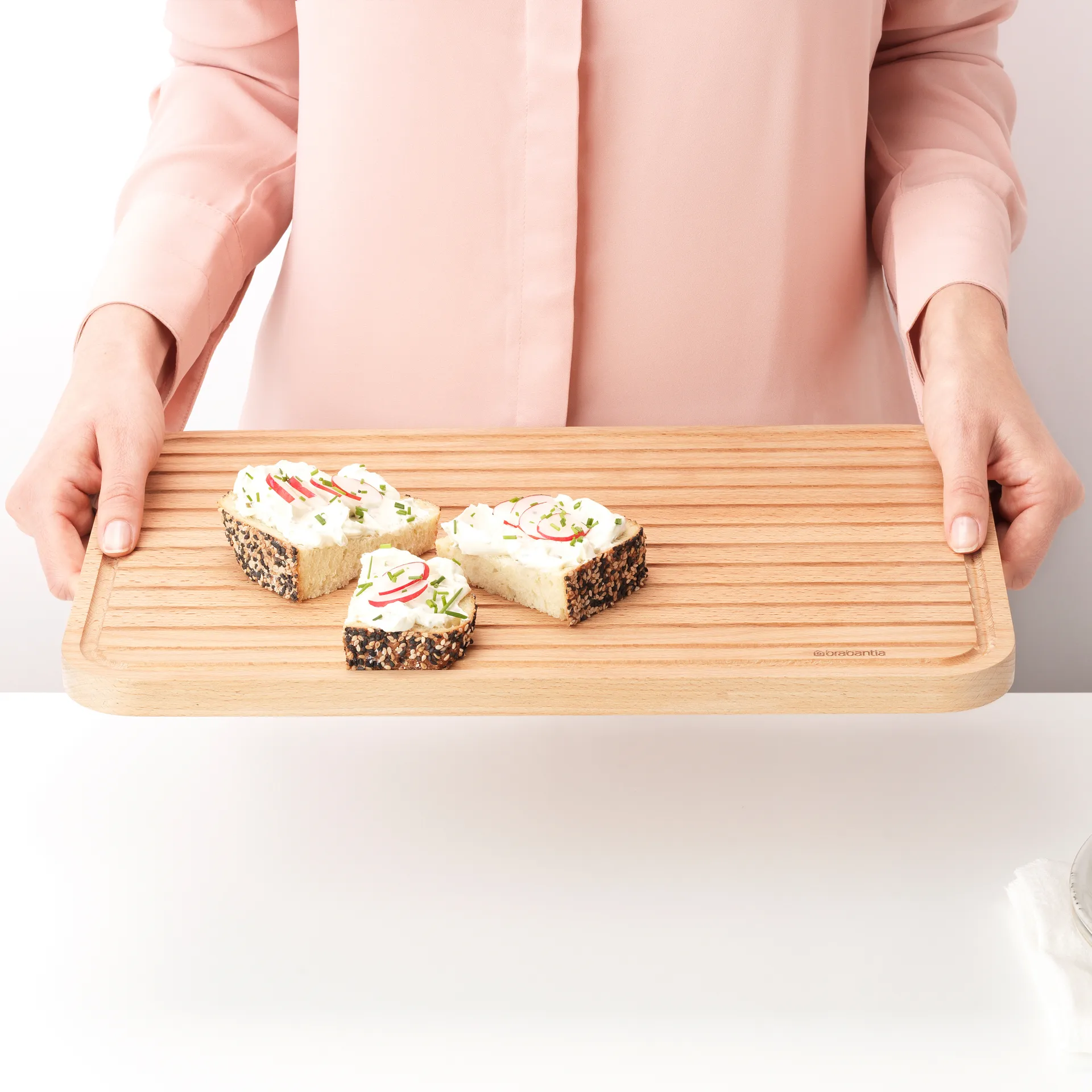 Tabla para cortar pan Profile, madera de haya Brabantia