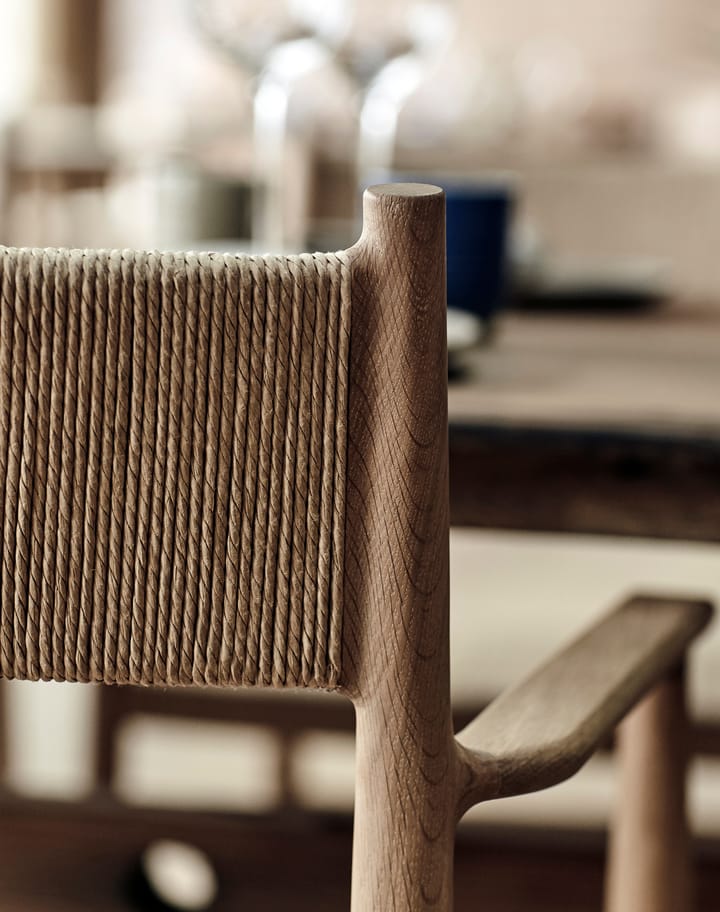 Silla con reposabrazos Arv asiento tejido, Roble aceitado blanco-cordón de papel Brdr. Krüger
