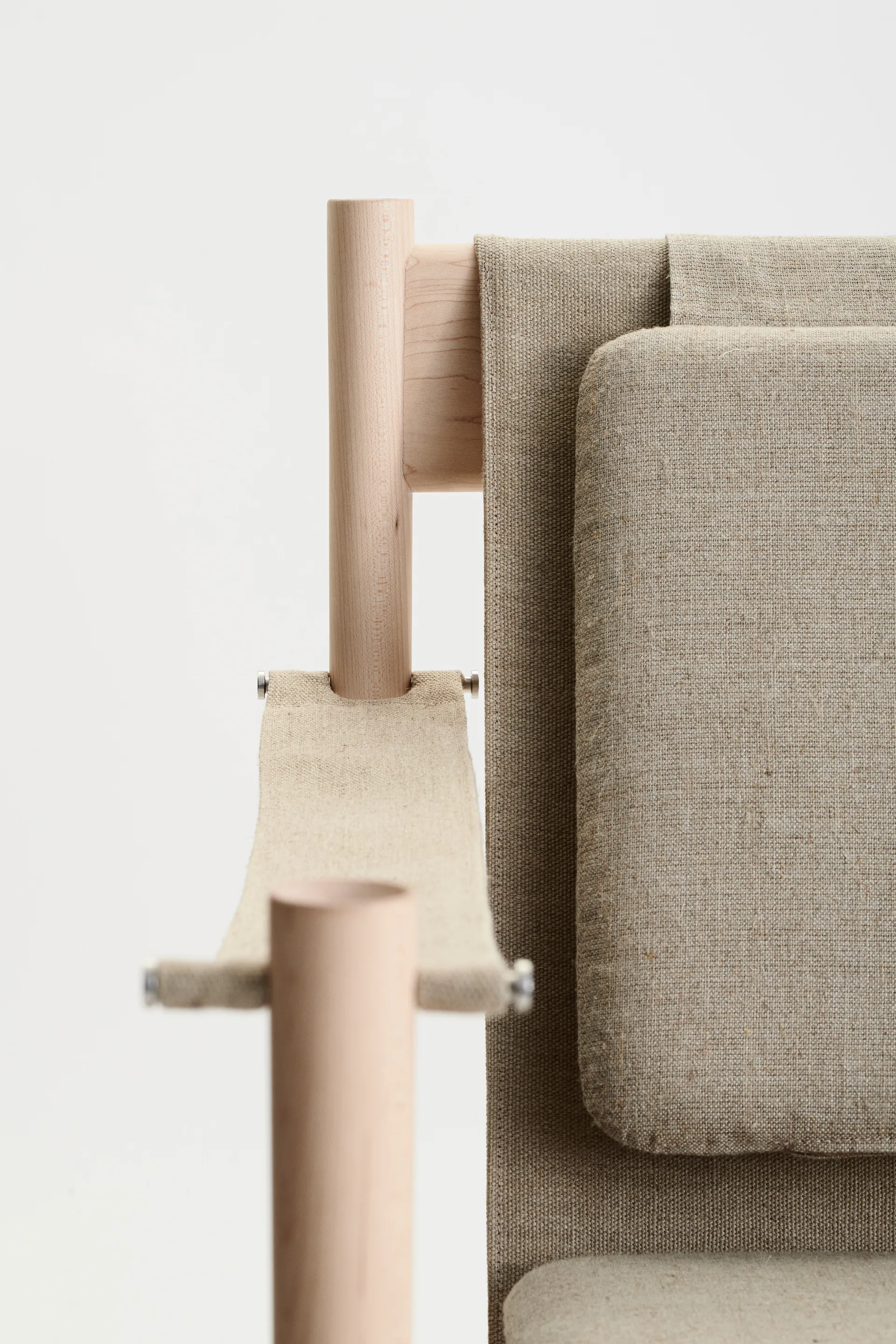 Sillón HB, Arce aceitado blanco-lona natural Brdr. Krüger