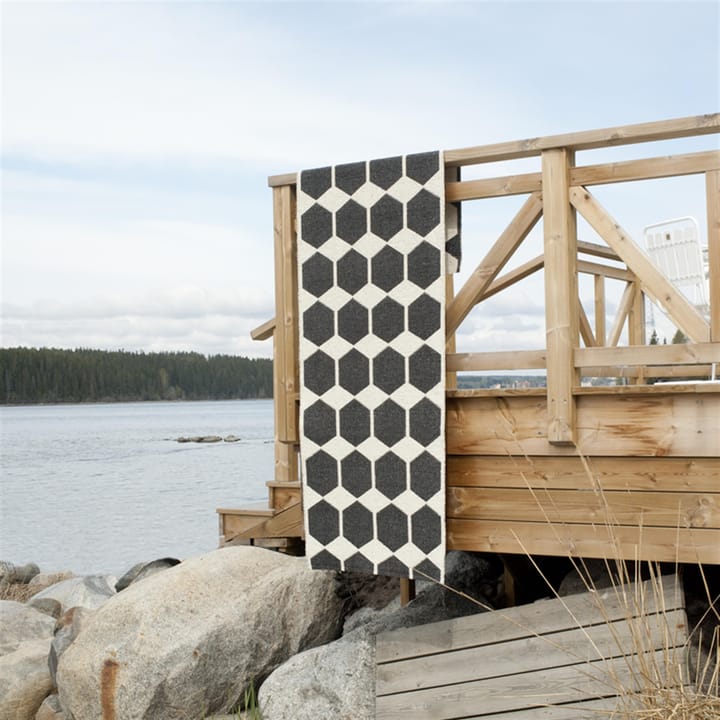 Alfombra Anna, negro, 70 x 140 cm Brita Sweden