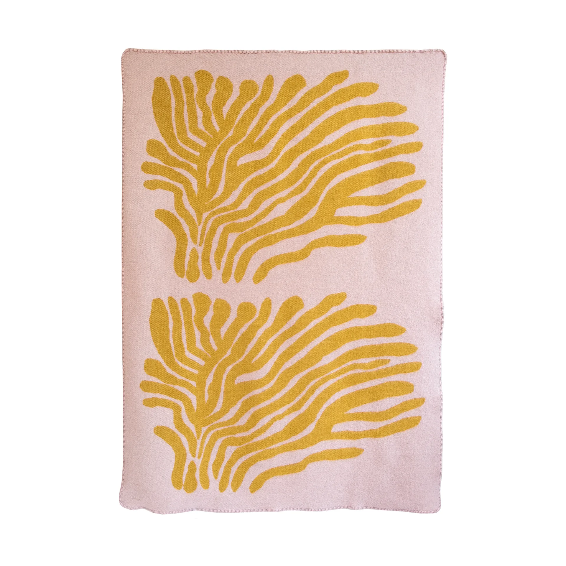 Manta Pine, Pink, 180x130 cm Brita Sweden