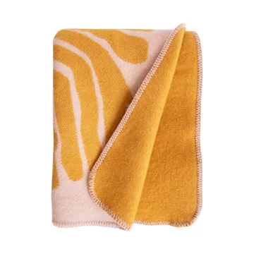 Manta Pine - Pink, 180x130 cm - Brita Sweden