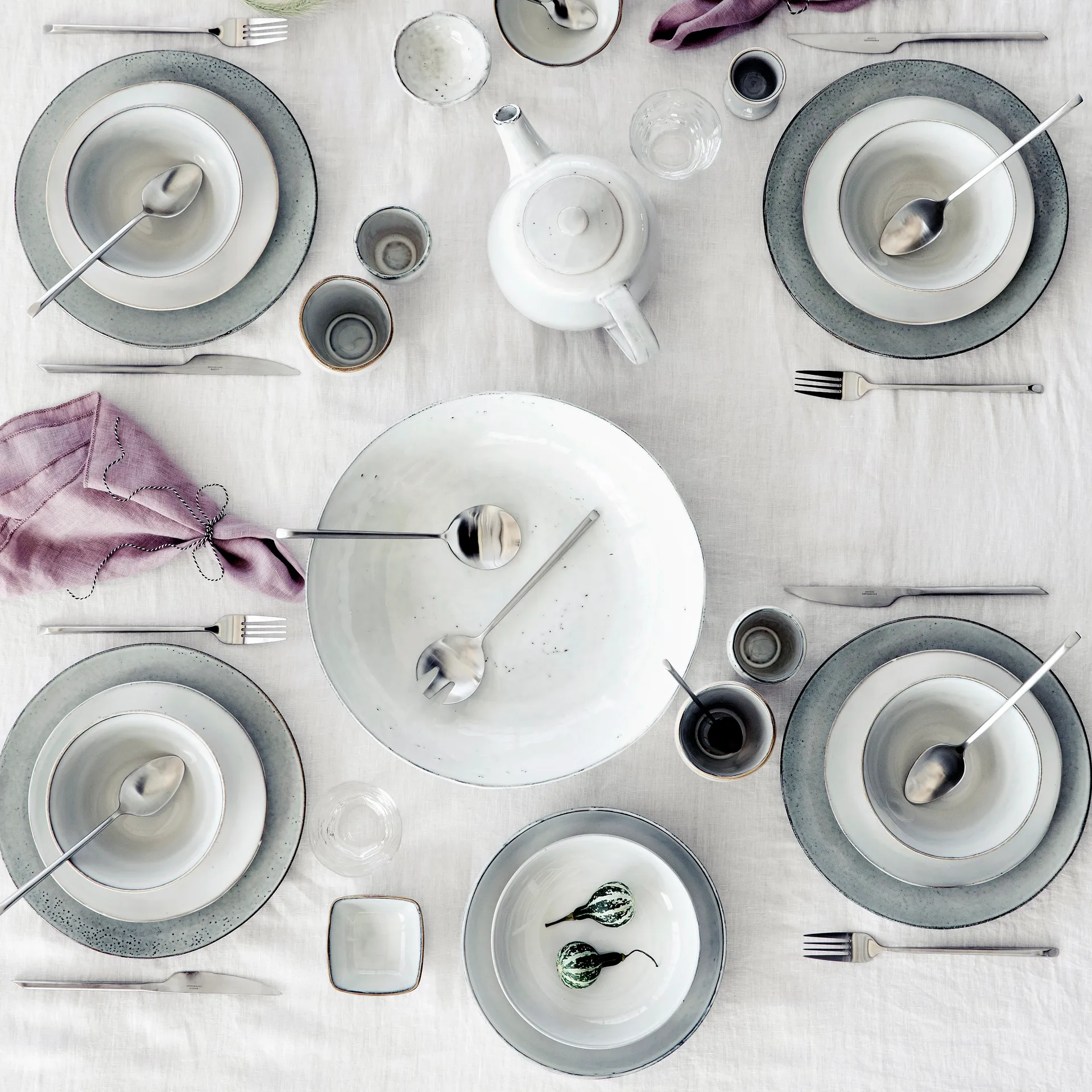 Cubertería Sletten, 16 piezas, acero inoxidable mate Broste Copenhagen