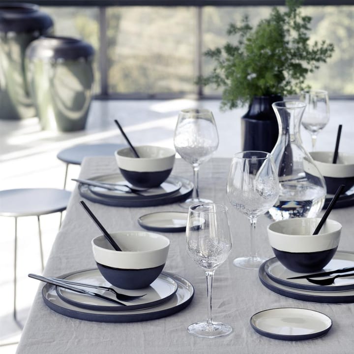 Cubertería Tvis, 16 piezas, negro Broste Copenhagen