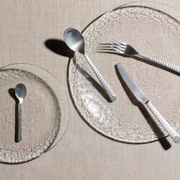 Cubiertos Hune 16 piezas - Brushed satin hammered - Broste Copenhagen