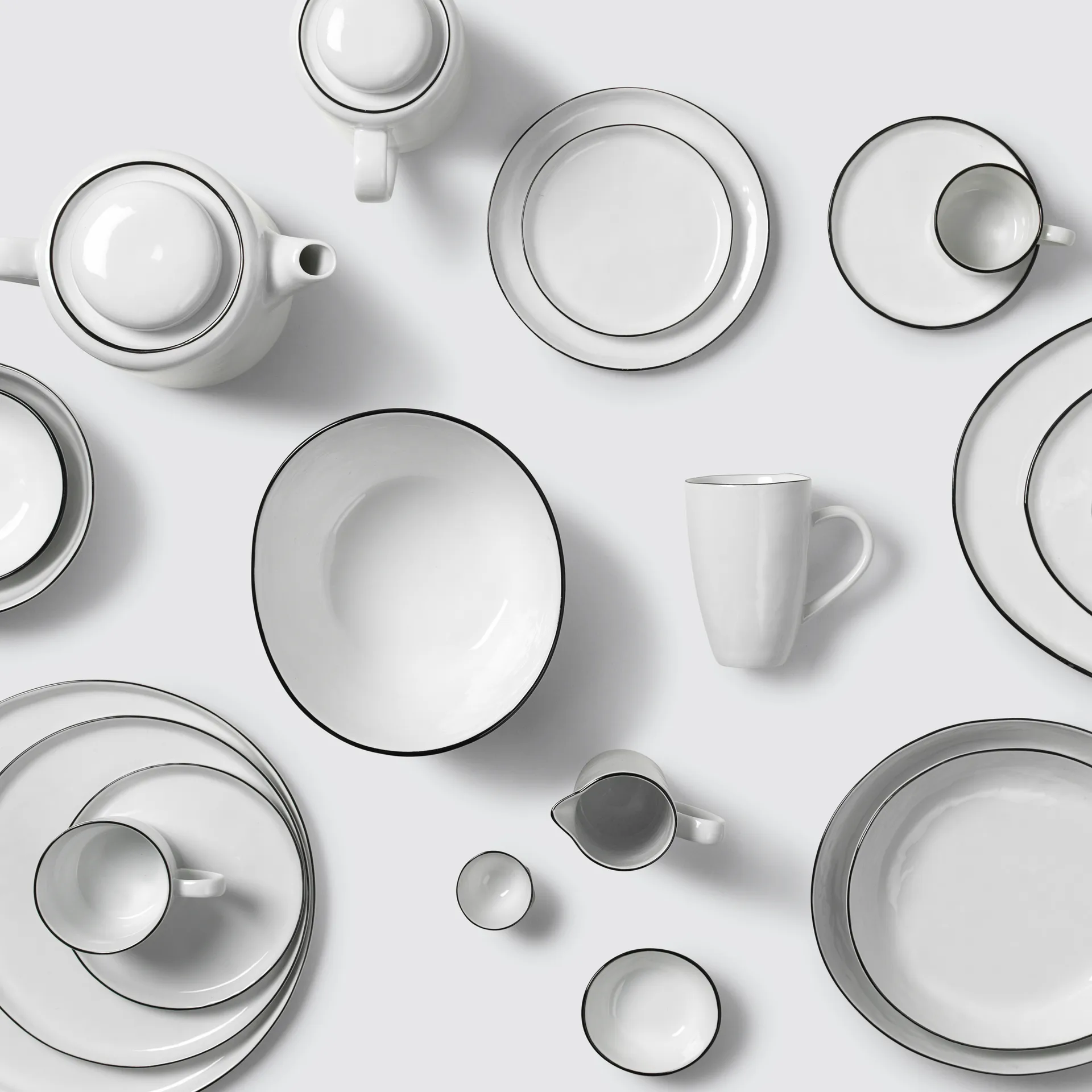 Cuenco Salt 23x19,5x5 cm, White-black rim Broste Copenhagen