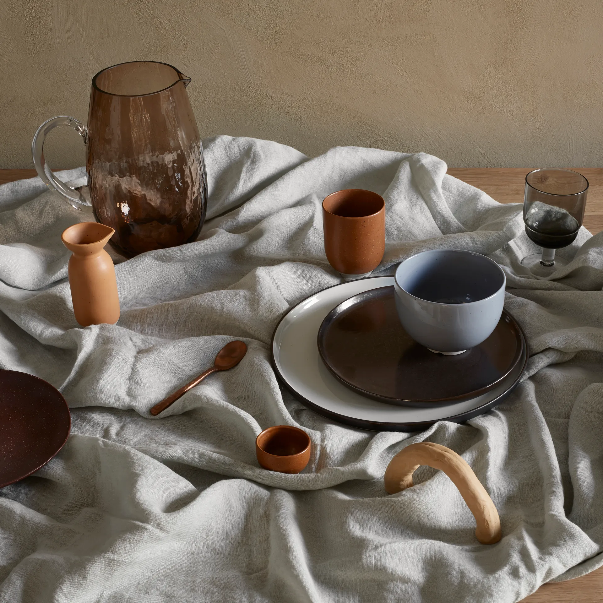 Jarra Hammered, marrón Broste Copenhagen