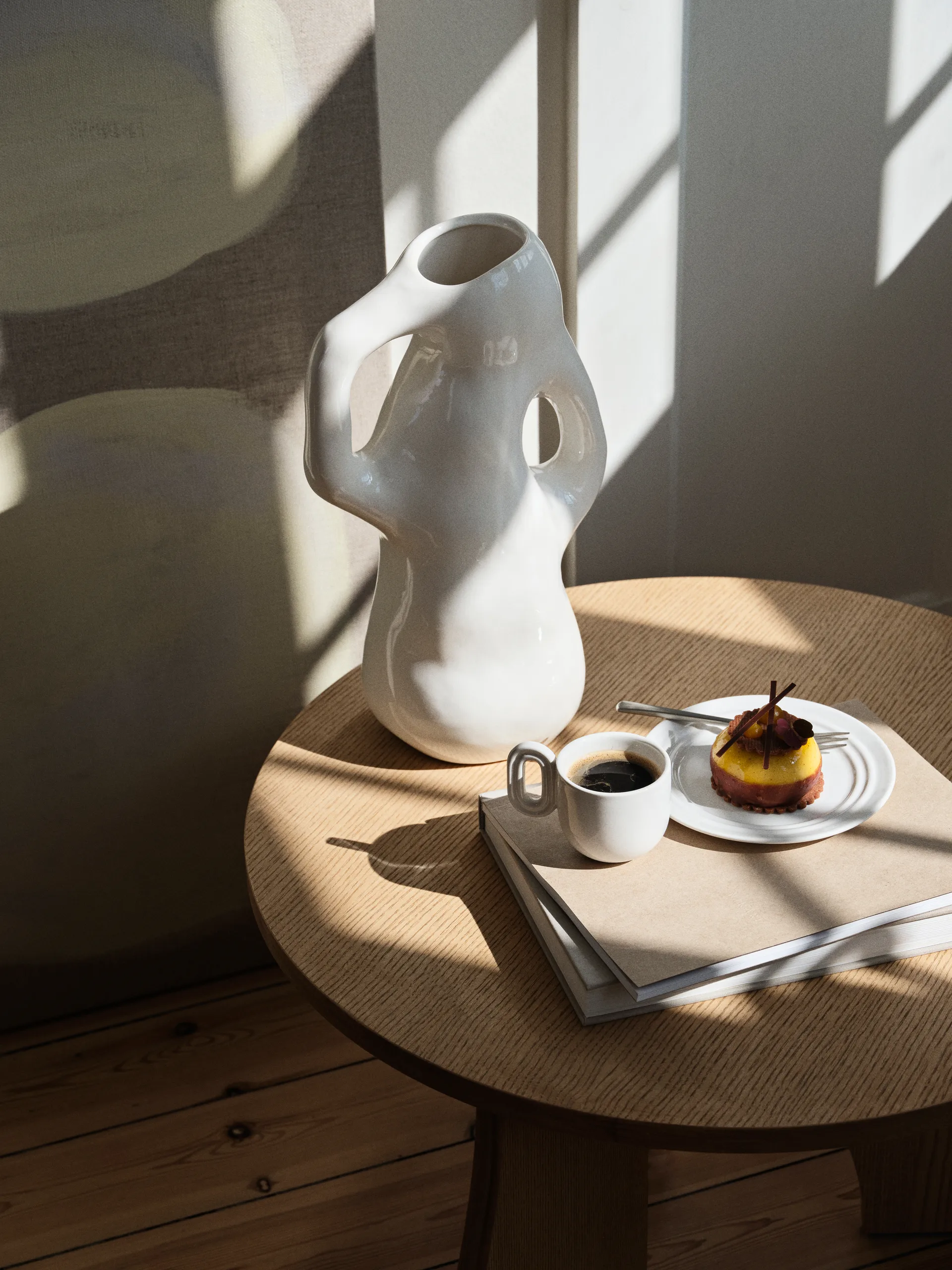 Jarrón Isolde 35 cm, White Broste Copenhagen