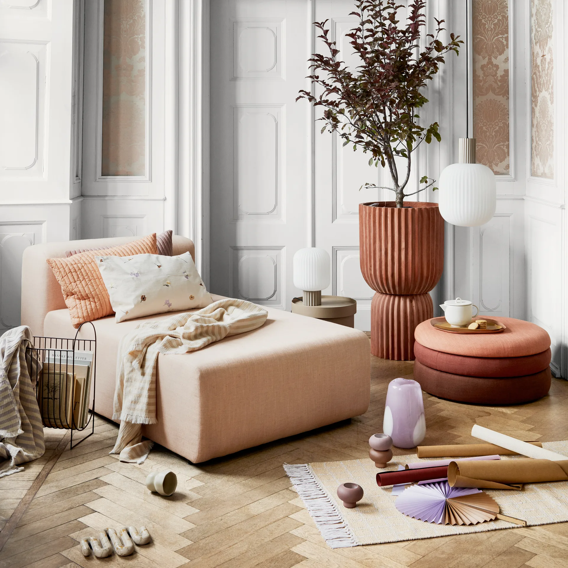 Lámpara colgante Lolly, arena-blanco-Ø27 cm Broste Copenhagen