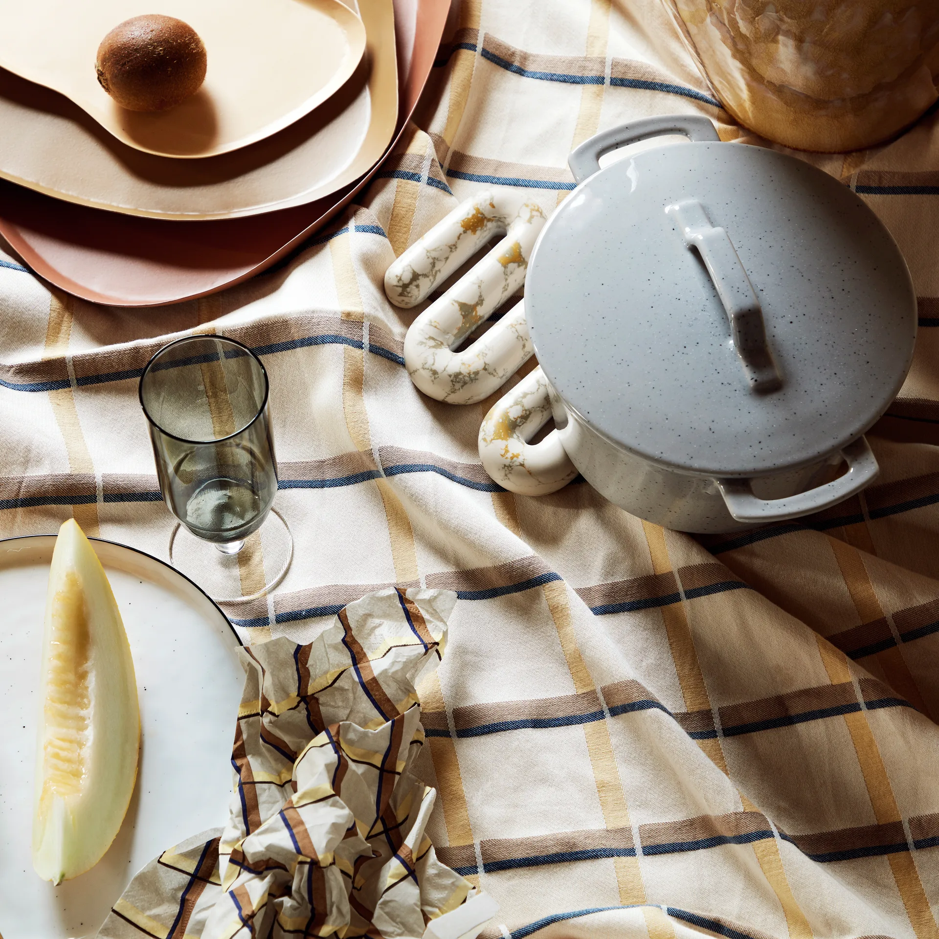 Mantel Zappa 160x200 cm, Pale banana yellow Broste Copenhagen