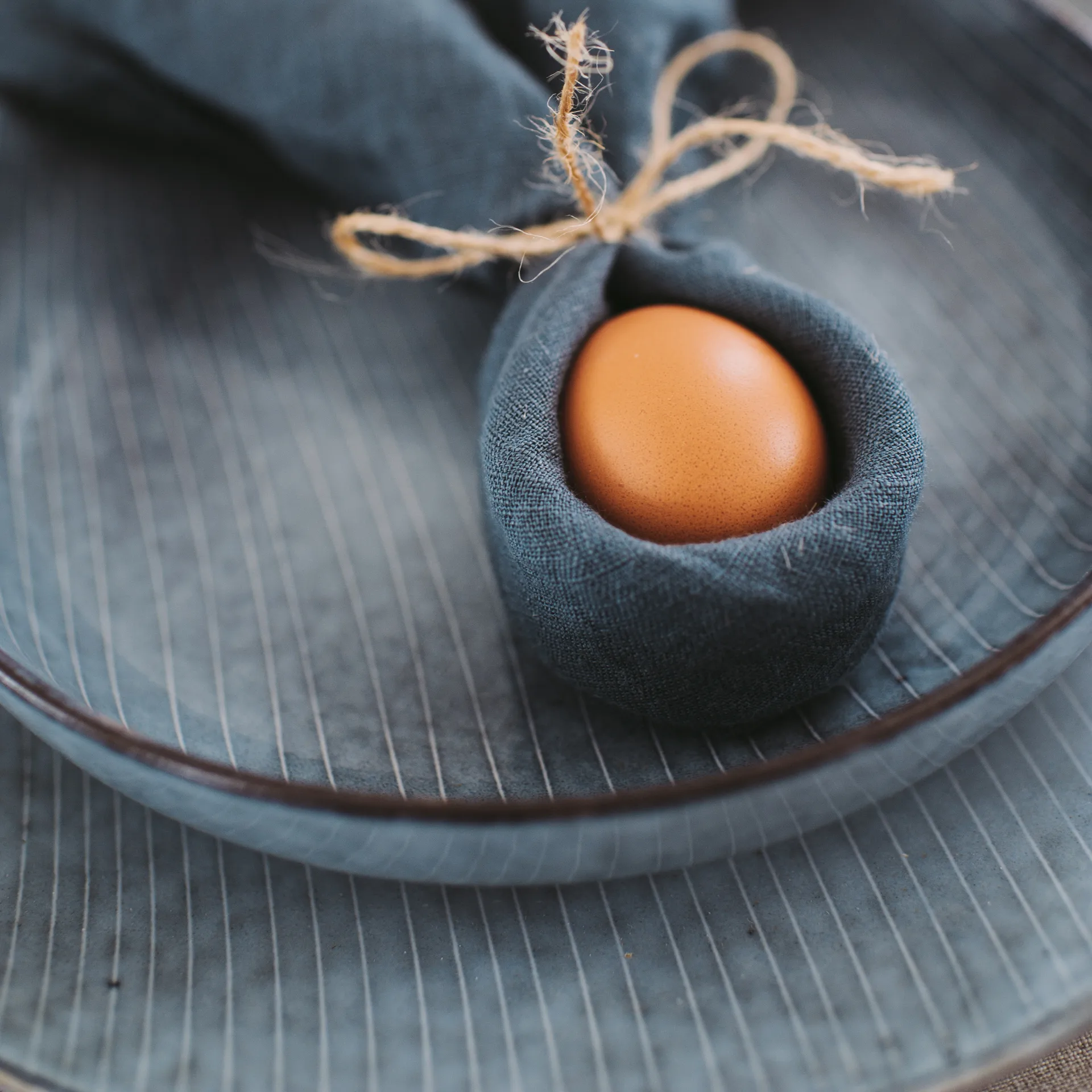 Plato hondo Nordic Sea, 17 cm Broste Copenhagen