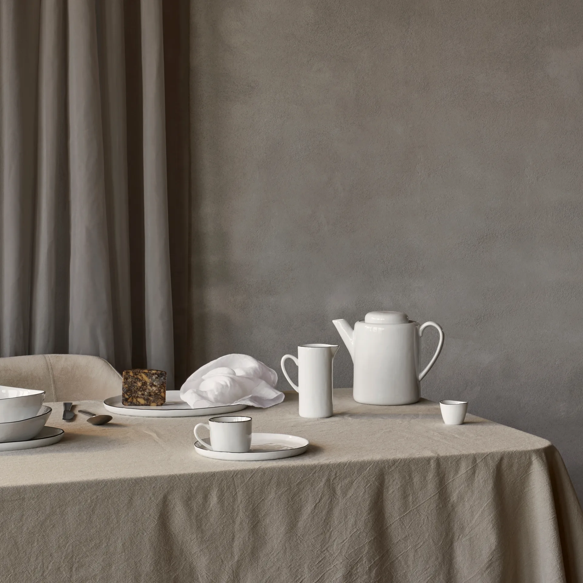 Plato ovalado Salt, 20x30 cm Broste Copenhagen