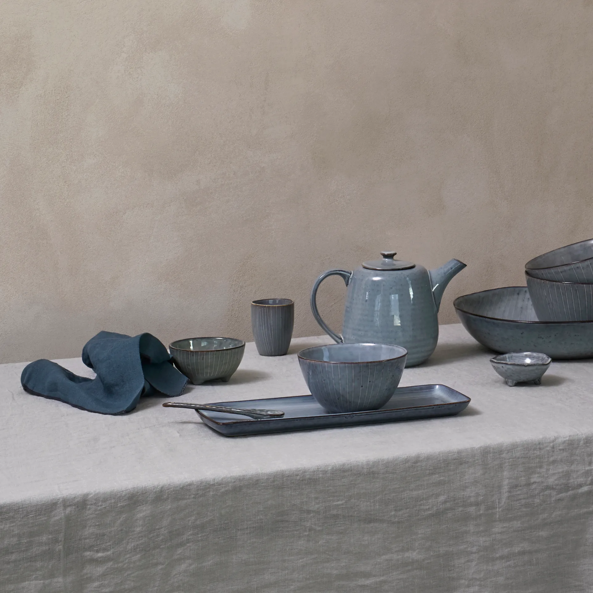 Servilleta de lino Gracie, azul oscuro (Insignia blue) Broste Copenhagen