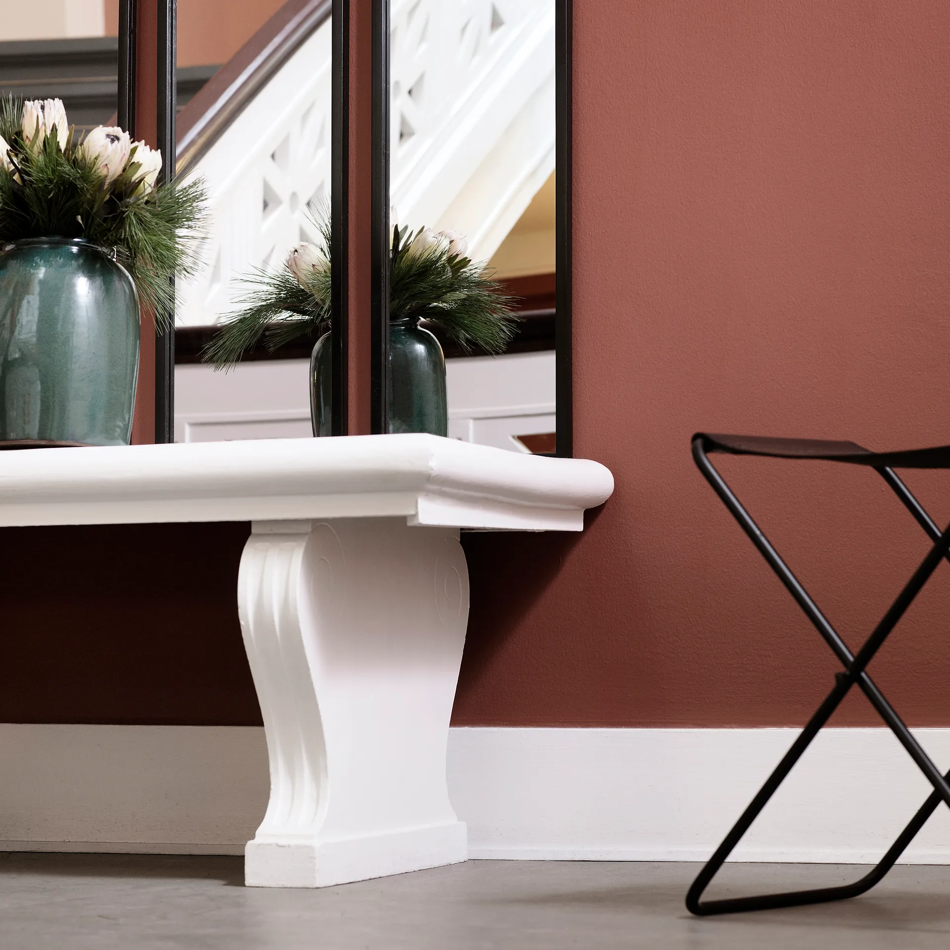 Taburete Nola cuero, Negro, 45 cm Broste Copenhagen