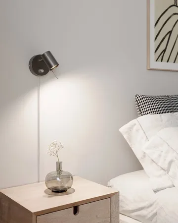 Lámpara de pared Correct - Gris acero - By Rydéns