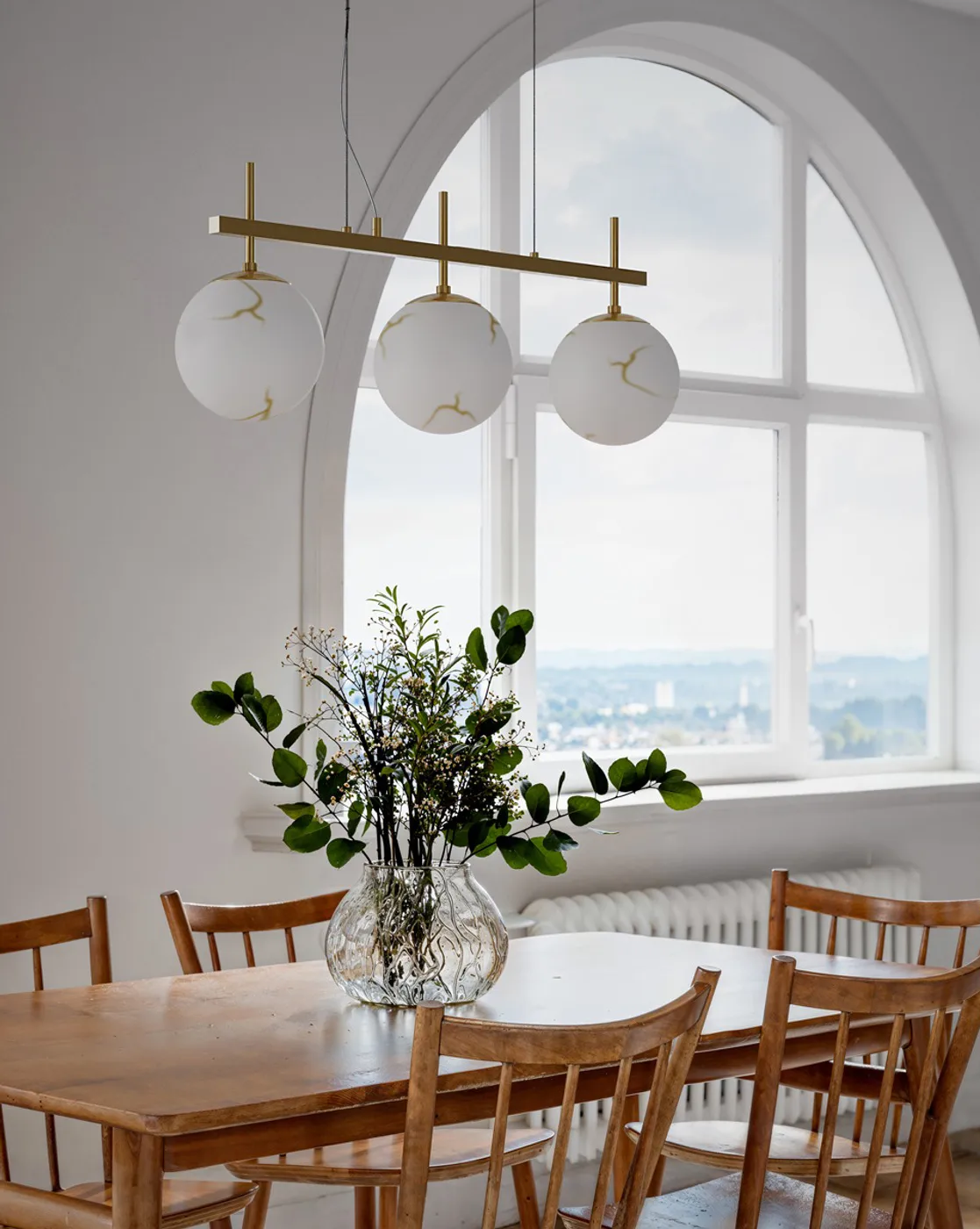 Lámpara de techo Bellagio 3-lite, Latón-blanco By Rydéns