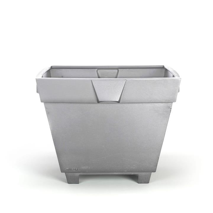 Maceta Karl, Aluminio Byarums bruk