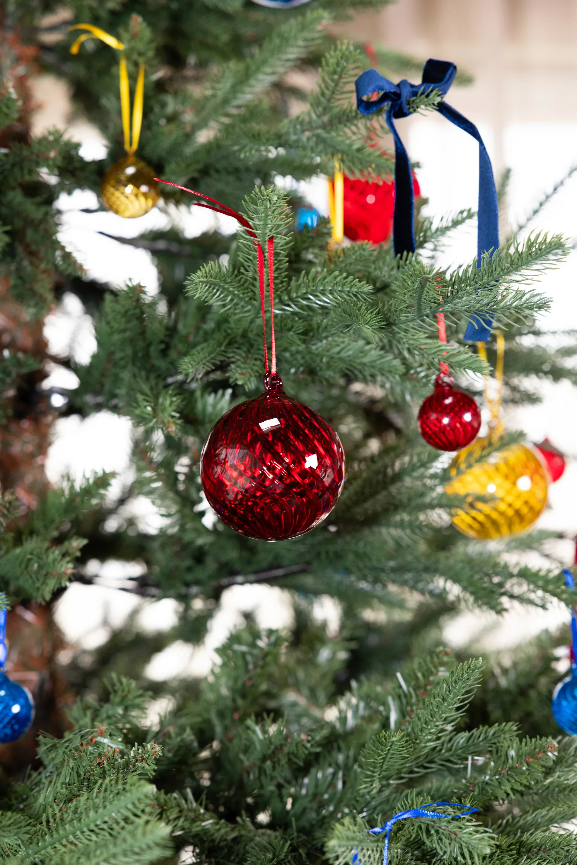 Bola de Navidad Opacity XS Ø4 cm, 4-pack, Amarillo Byon